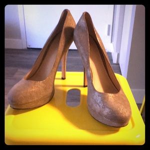 Joan and David Heels